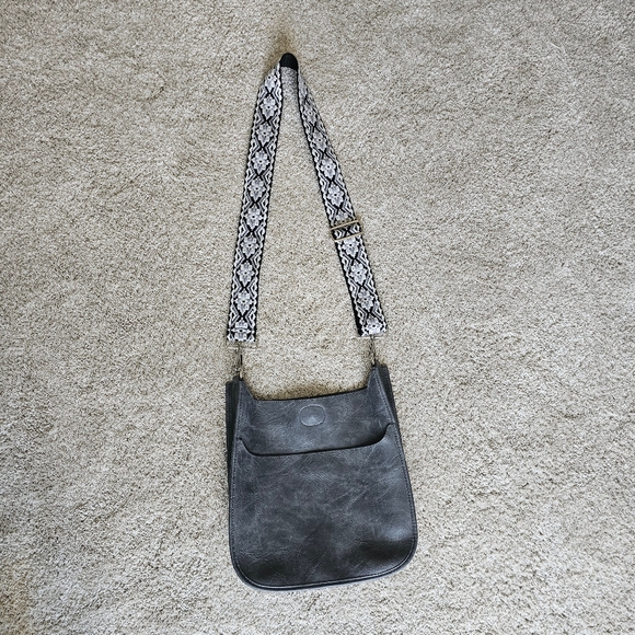 NWOT Vegan Leather Crossbody Grey w  Guitar Strap …Hermes Evelyn lookalike - Picture 1 of 9